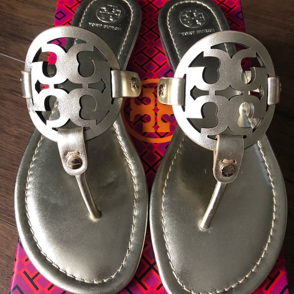 TORY BURCH-NWT Gold Sandals - Picture 2 of 16